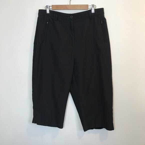 Christopher & Banks Pants - Christopher & Banks Size 14 Black Capri Pants Shorts Zipper High Rise Zipper